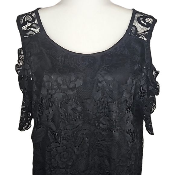 Chic Soul Fleece Lined Black Lace Cold Shoulder Midi Shift Dress, 1XL - Picture 2 of 8